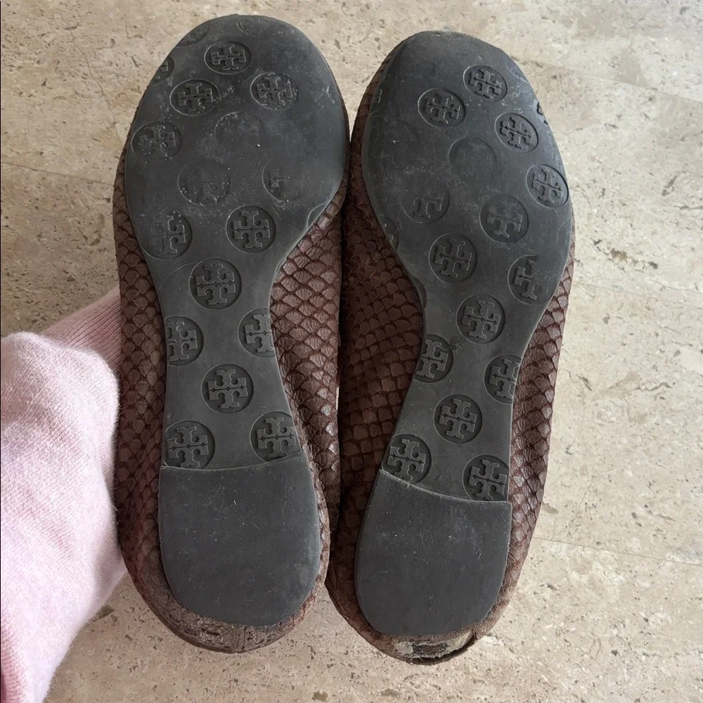 Tory Burch Textured Brown Flats with Gold Emblem